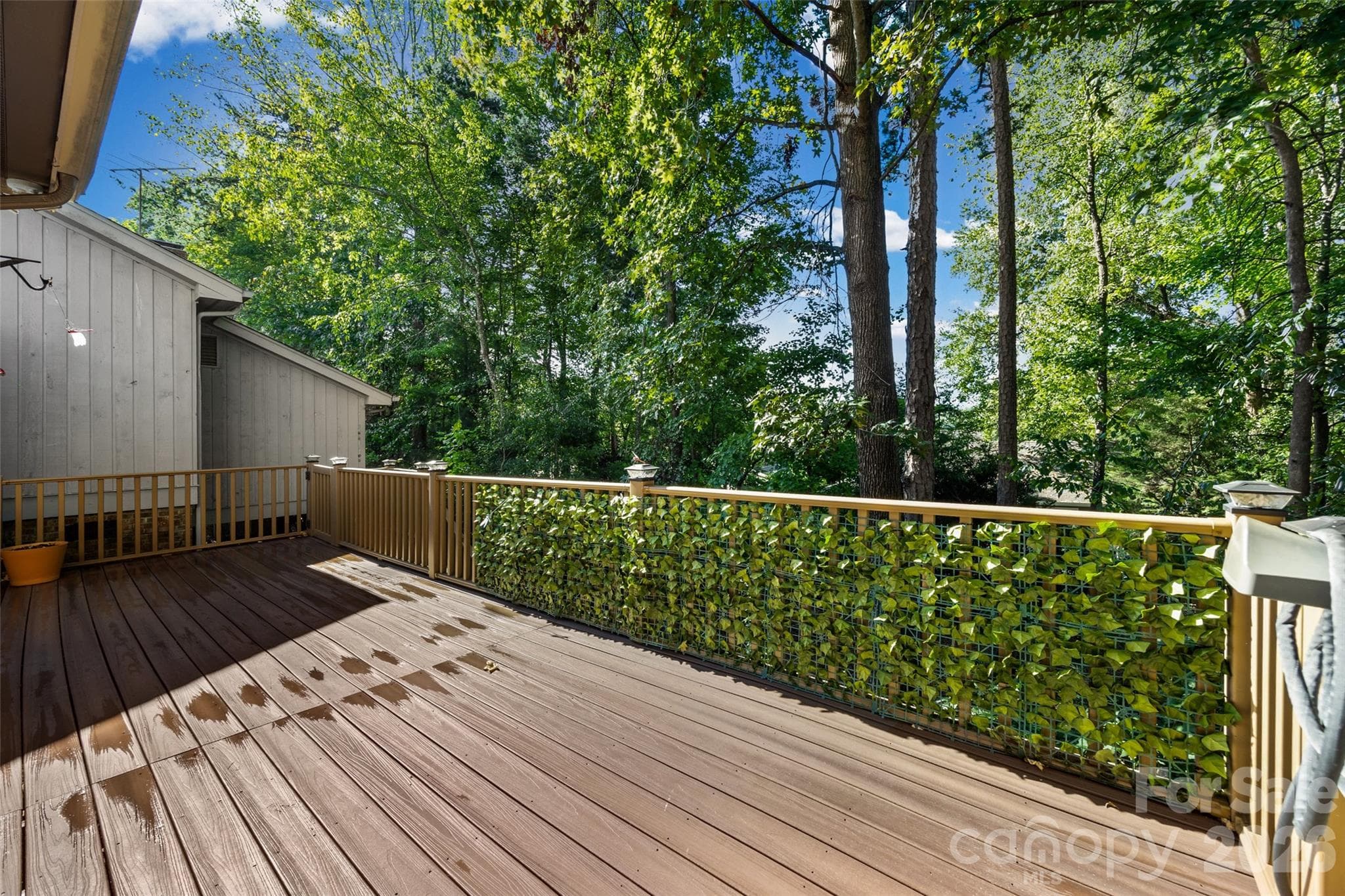Single Family Residence at 18 Shipmaster Court, Lake Wylie, photo 23 of 33