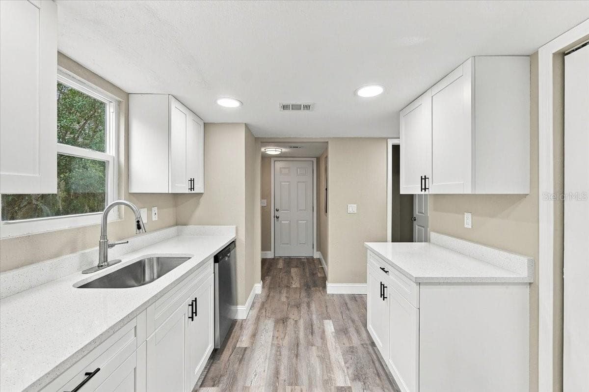 Single Family Residence at 141 3RD AVE, BABSON PARK, photo 16 of 52