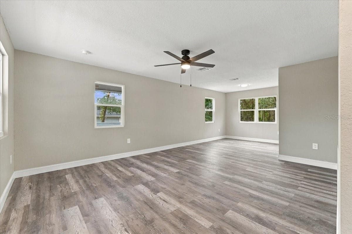 Single Family Residence at 141 3RD AVE, BABSON PARK, photo 21 of 52