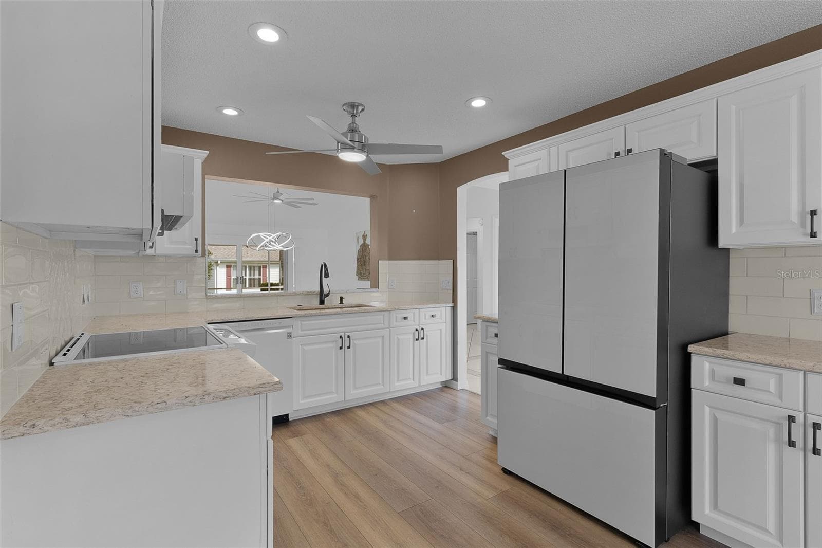 Single Family Residence at 2105 SUAREZ CT, THE VILLAGES, photo 22 of 49