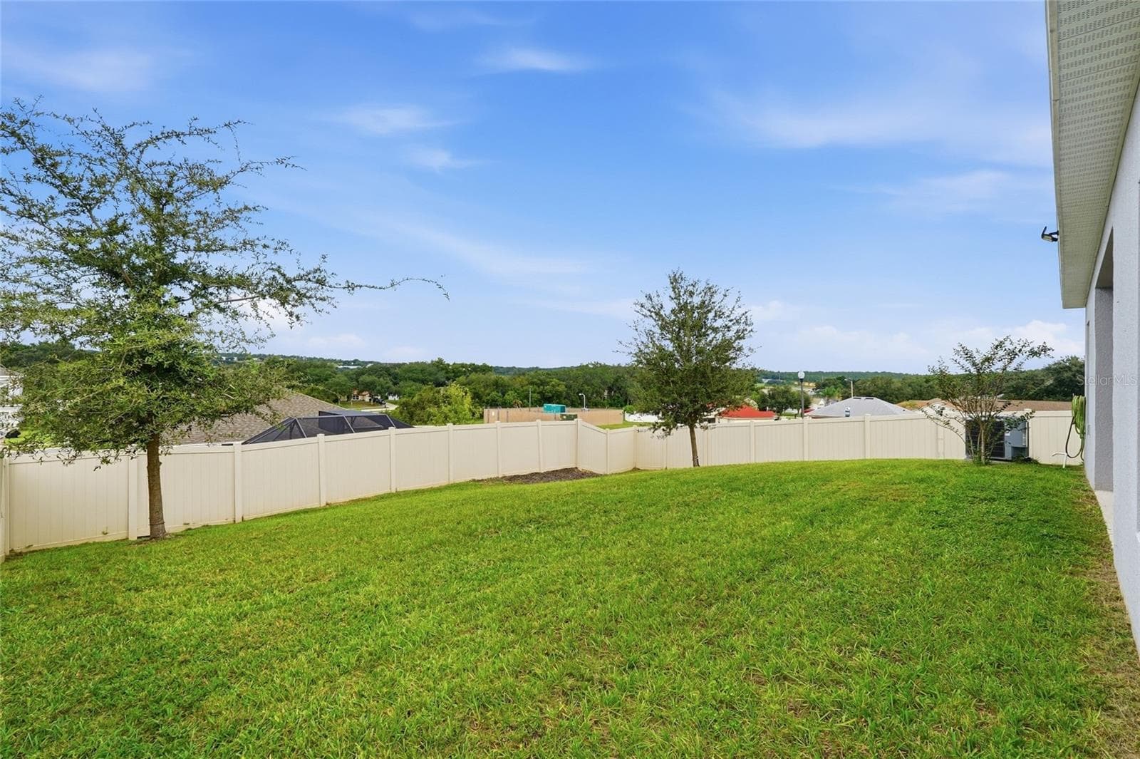 Single Family Residence at 623 BELLINGHAM WAY, MINNEOLA, photo 43 of 48