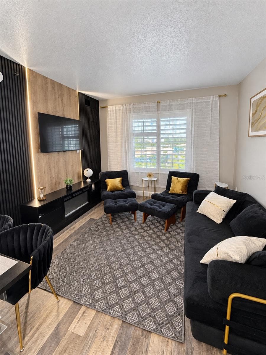 Condo - Hotel at 7601 CANADA AVE #433/435, ORLANDO, photo 3 of 17