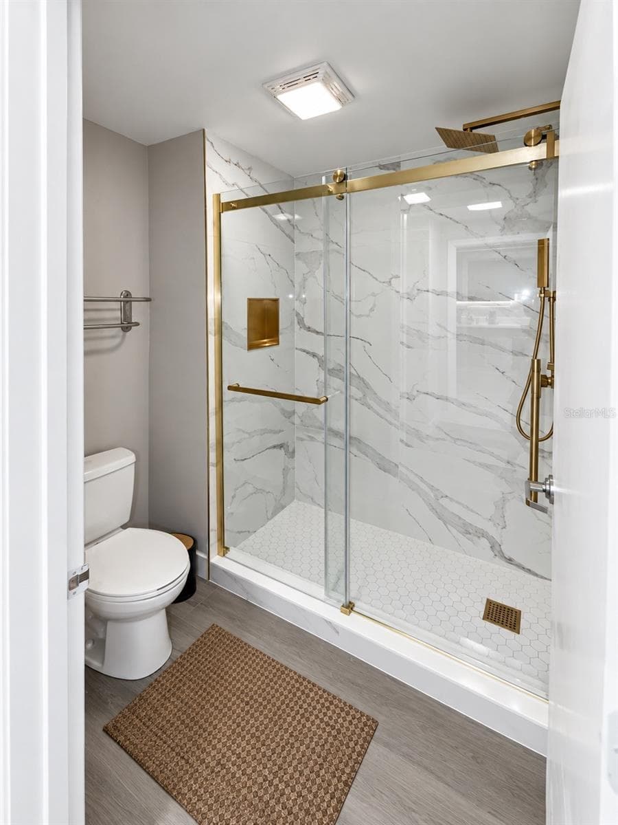 Condo - Hotel at 7601 CANADA AVE #433/435, ORLANDO, photo 12 of 17