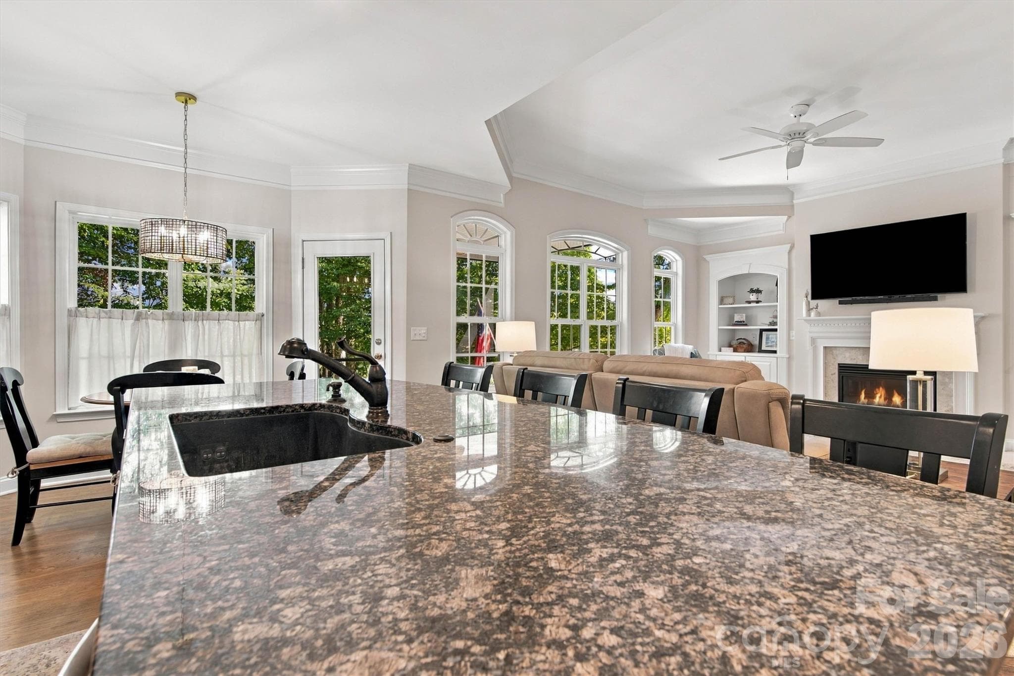 Single Family Residence at 1550 Valhalla Drive, Denver, photo 12 of 41