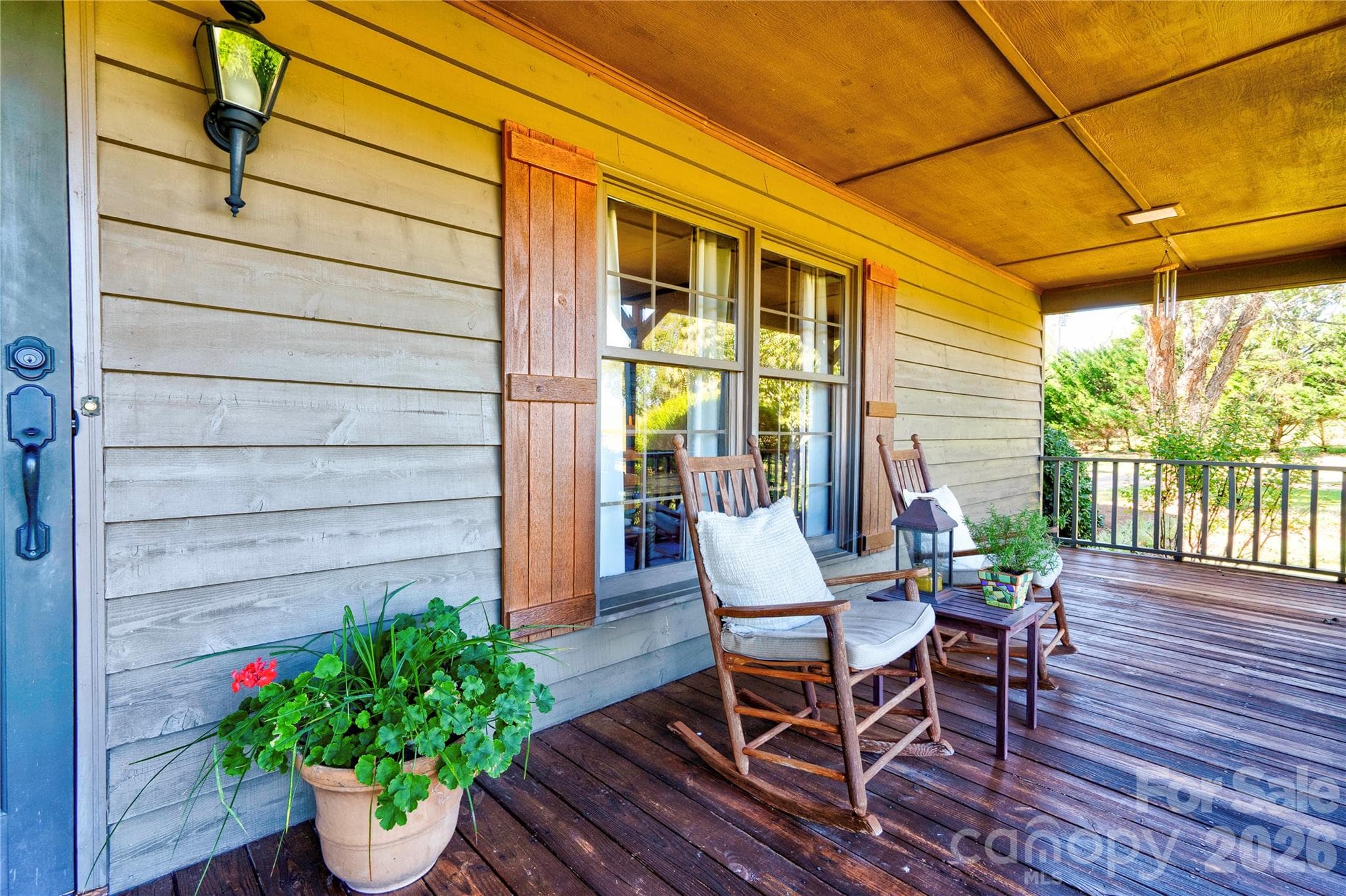 Covered Front Porch - 225 Hicks Hill Road, Lawndale