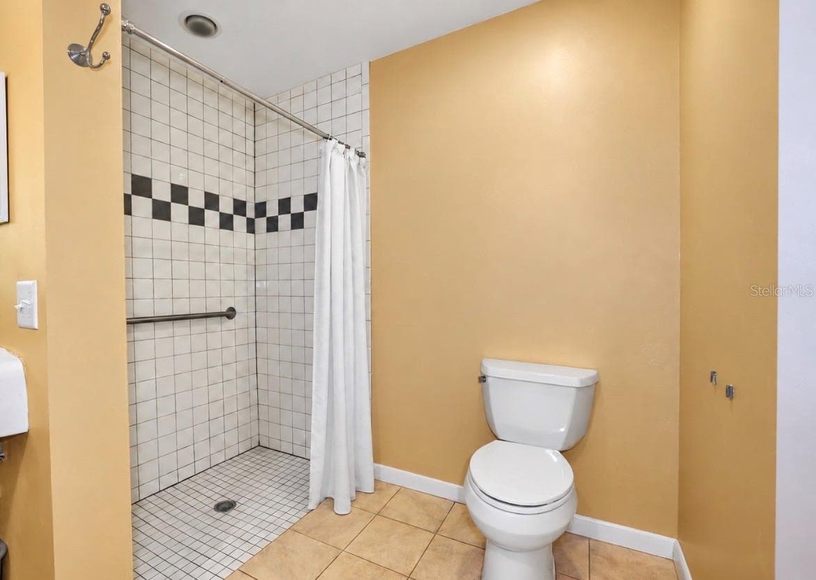 Single Family Residence at 1725 SAN MATEO DR, DUNEDIN, photo 27 of 69