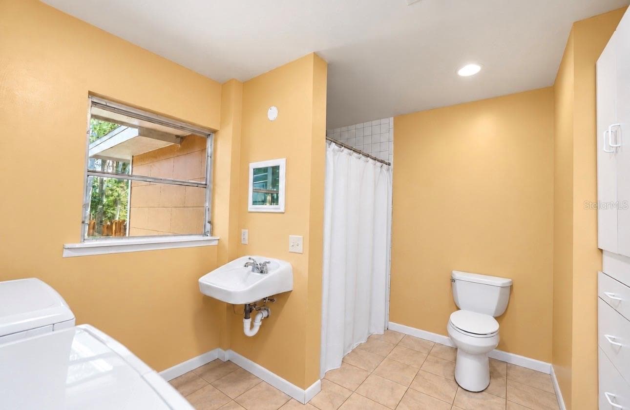 Single Family Residence at 1725 SAN MATEO DR, DUNEDIN, photo 28 of 69
