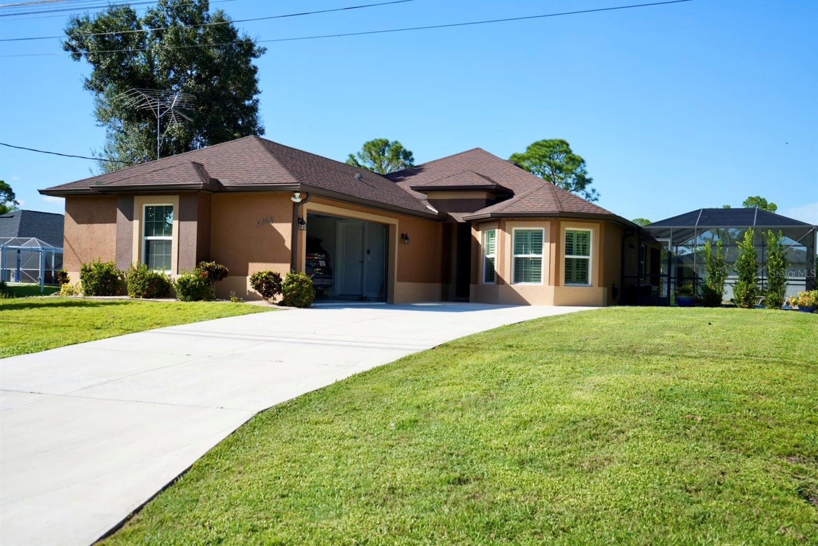 Single Family Residence at 5168 GREENHOUSE AVE, NORTH PORT, photo 2 of 34