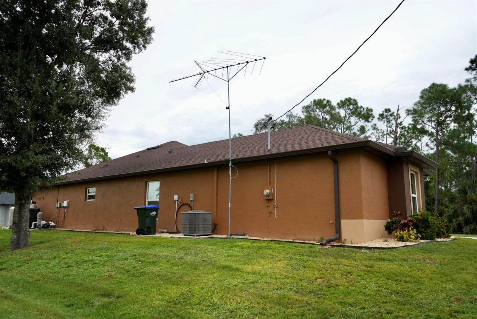 Single Family Residence at 5168 GREENHOUSE AVE, NORTH PORT, photo 6 of 34