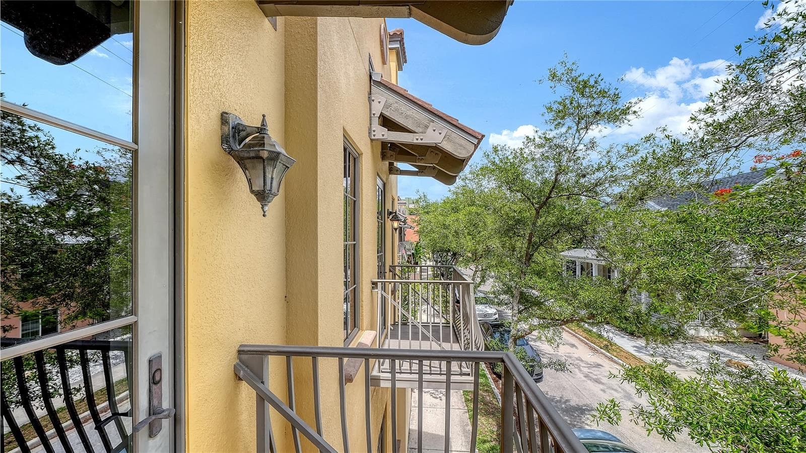 Townhouse at 1513 OAK ST #18, SARASOTA, photo 41 of 50