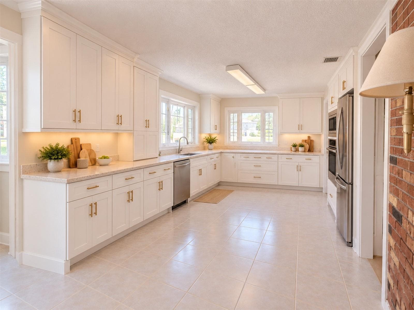 Virtual Rehab - 13401 1ST ST E, MADEIRA BEACH