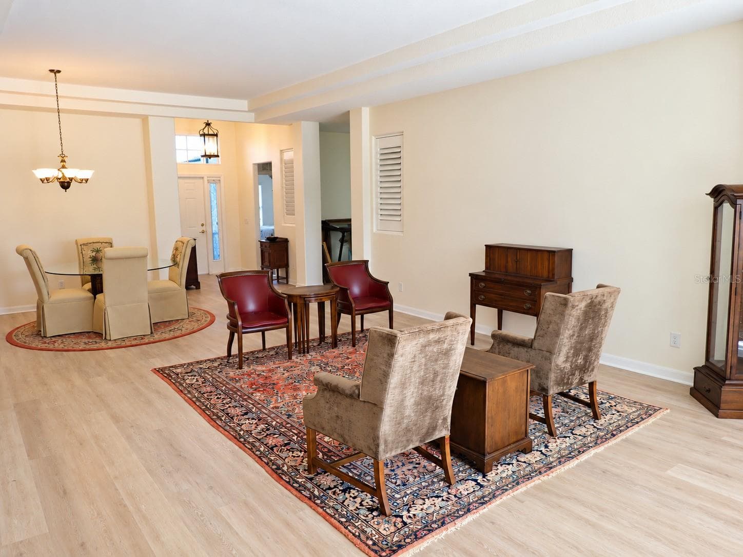 Single Family Residence at 11500 DANCING RIVER DR, VENICE, photo 2 of 14