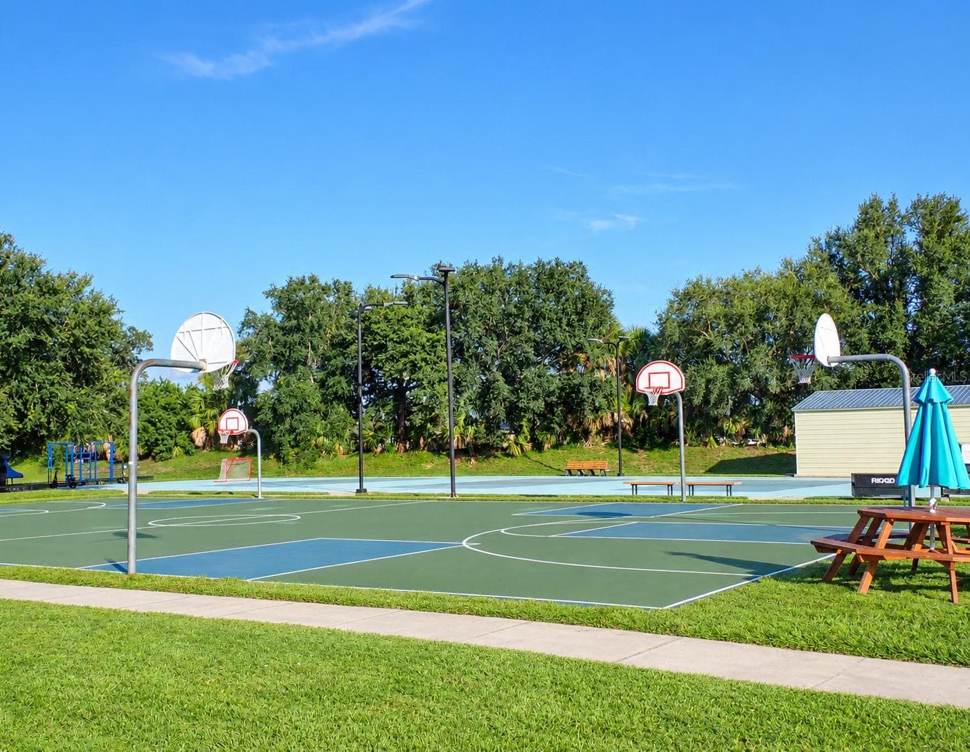 Single Family Residence at 11500 DANCING RIVER DR, VENICE, photo 13 of 14