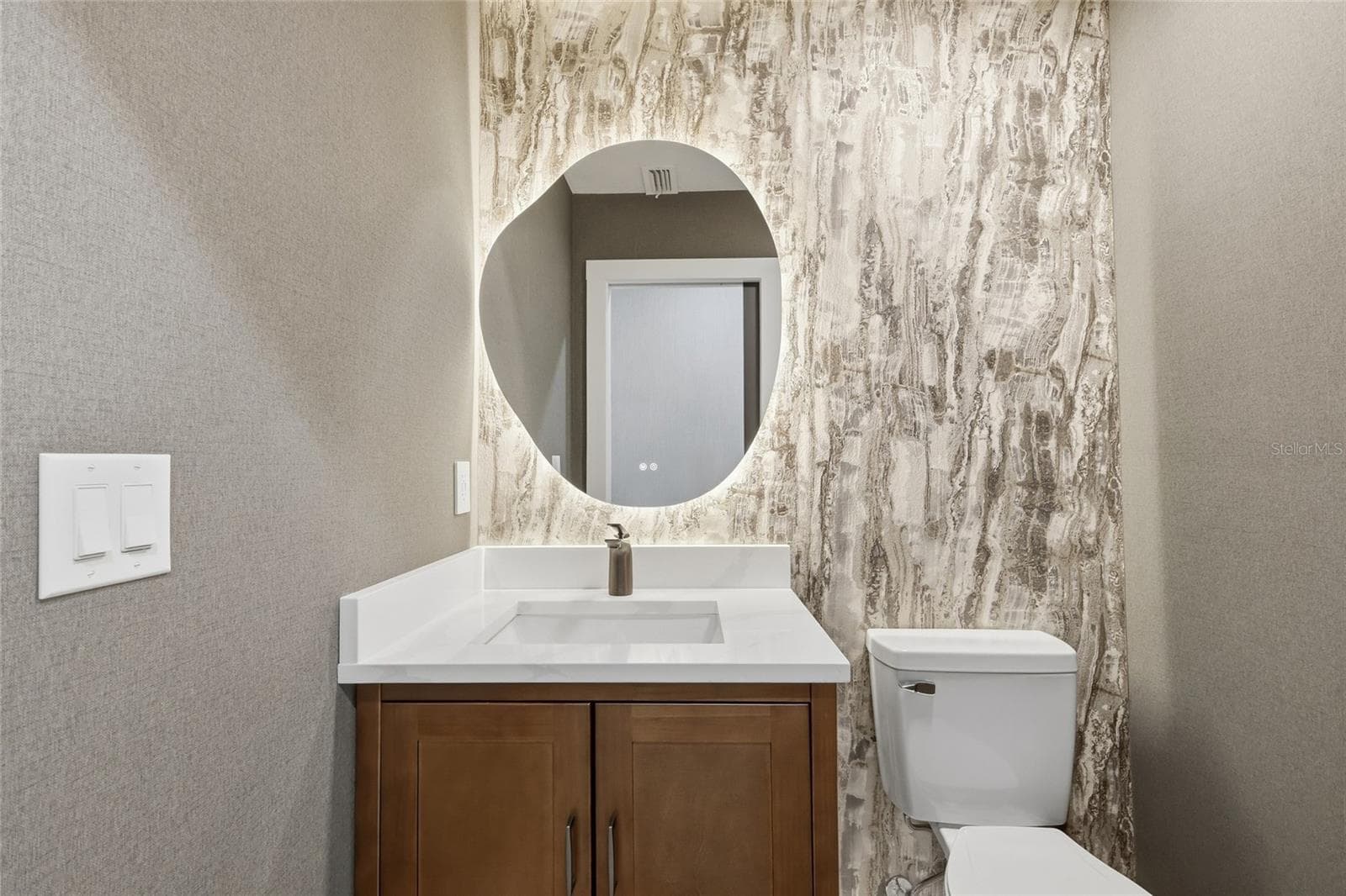 Powder Room - 1411 70TH ST NW, BRADENTON
