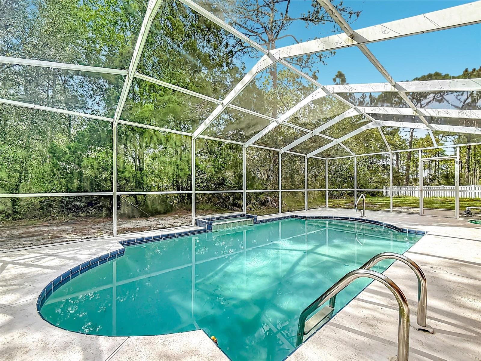 Single Family Residence at 26 MANGROVE CT S, HOMOSASSA, photo 3 of 31