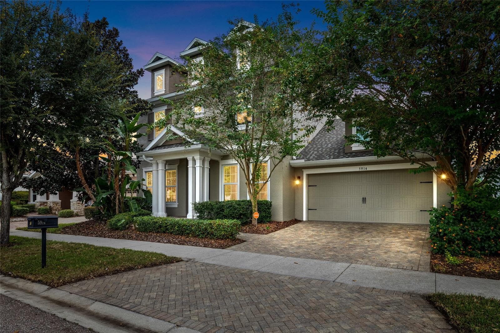 Single Family Residence at 5914 SHELL RIDGE DR, LITHIA, photo 3 of 100