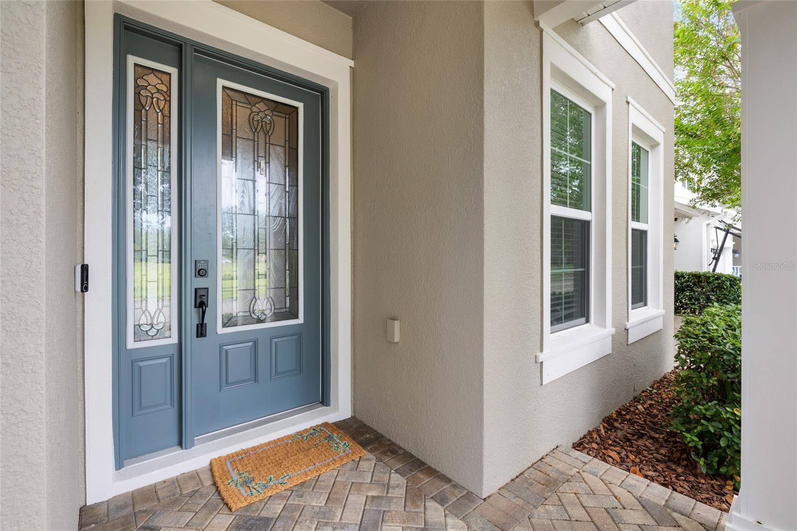 Single Family Residence at 5914 SHELL RIDGE DR, LITHIA, photo 5 of 100