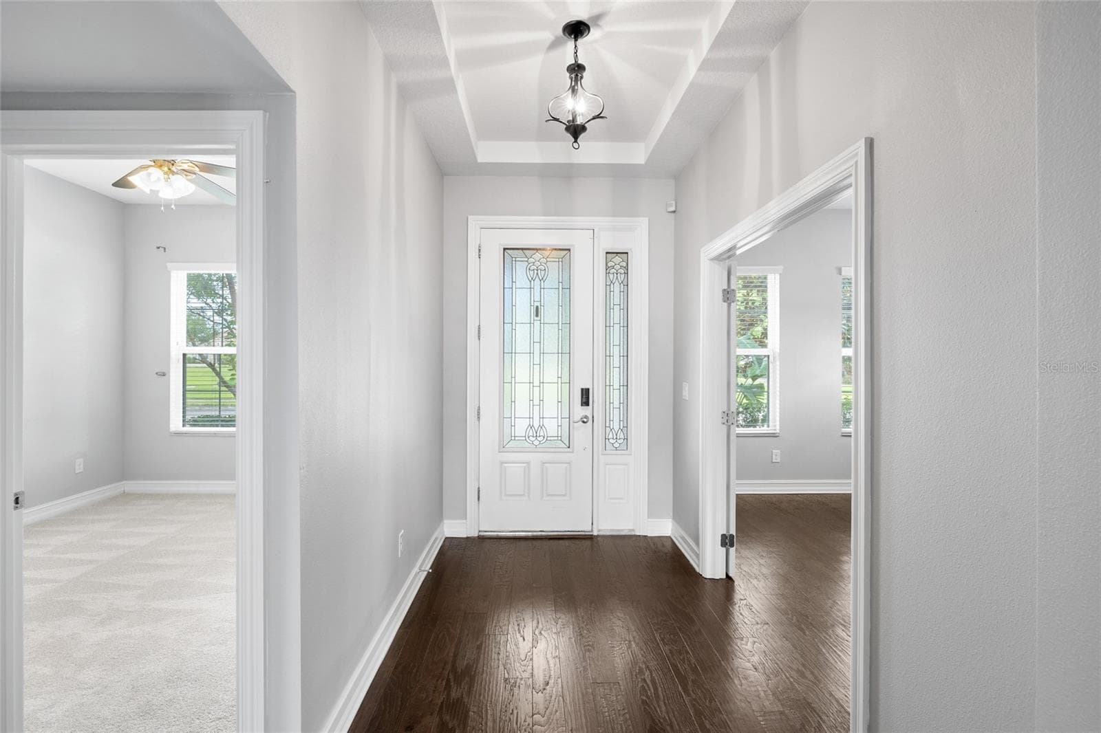Single Family Residence at 5914 SHELL RIDGE DR, LITHIA, photo 6 of 100