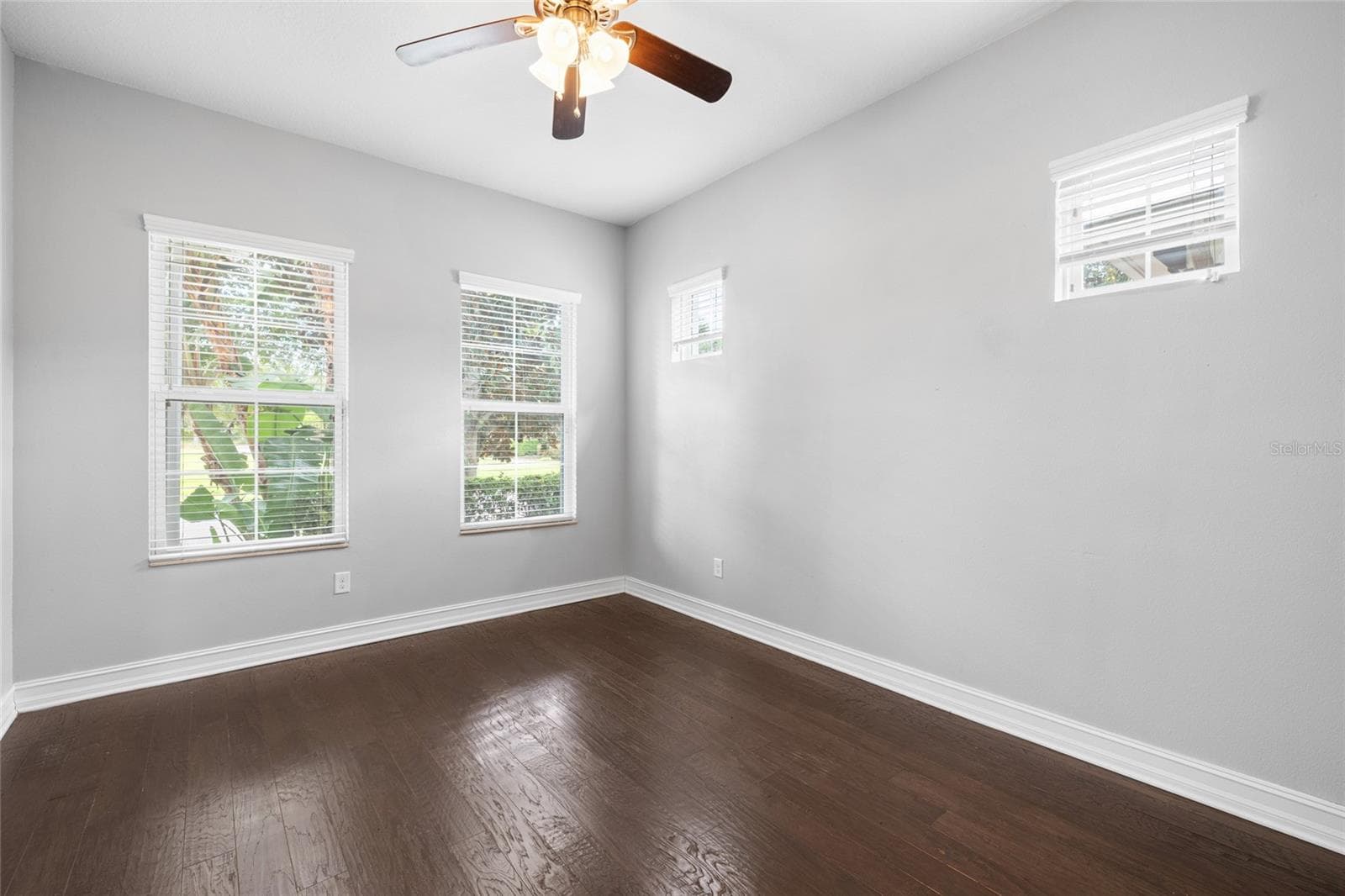 Office - 5914 SHELL RIDGE DR, LITHIA
