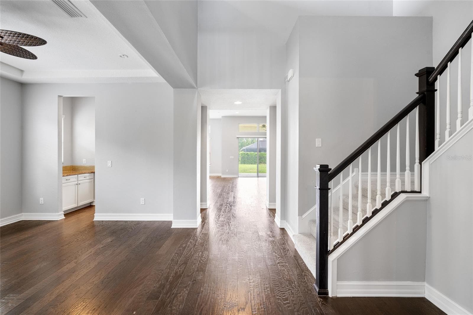 Single Family Residence at 5914 SHELL RIDGE DR, LITHIA, photo 15 of 100
