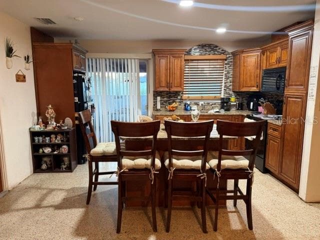 Single Family Residence at 10357 KUMQUAT LN, SEMINOLE, photo 5 of 22