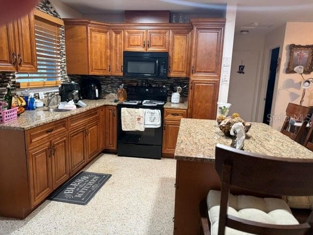 Single Family Residence at 10357 KUMQUAT LN, SEMINOLE, photo 8 of 22