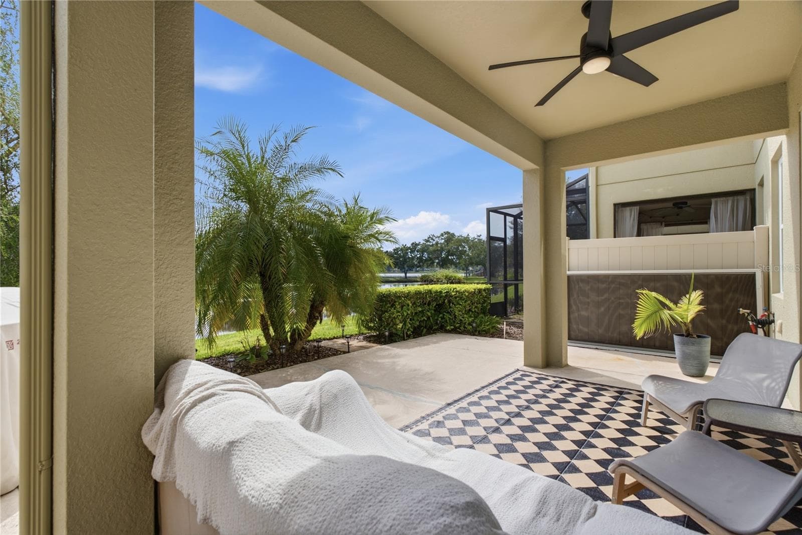 Lanai - 11722 CASA LAGO LN, TAMPA