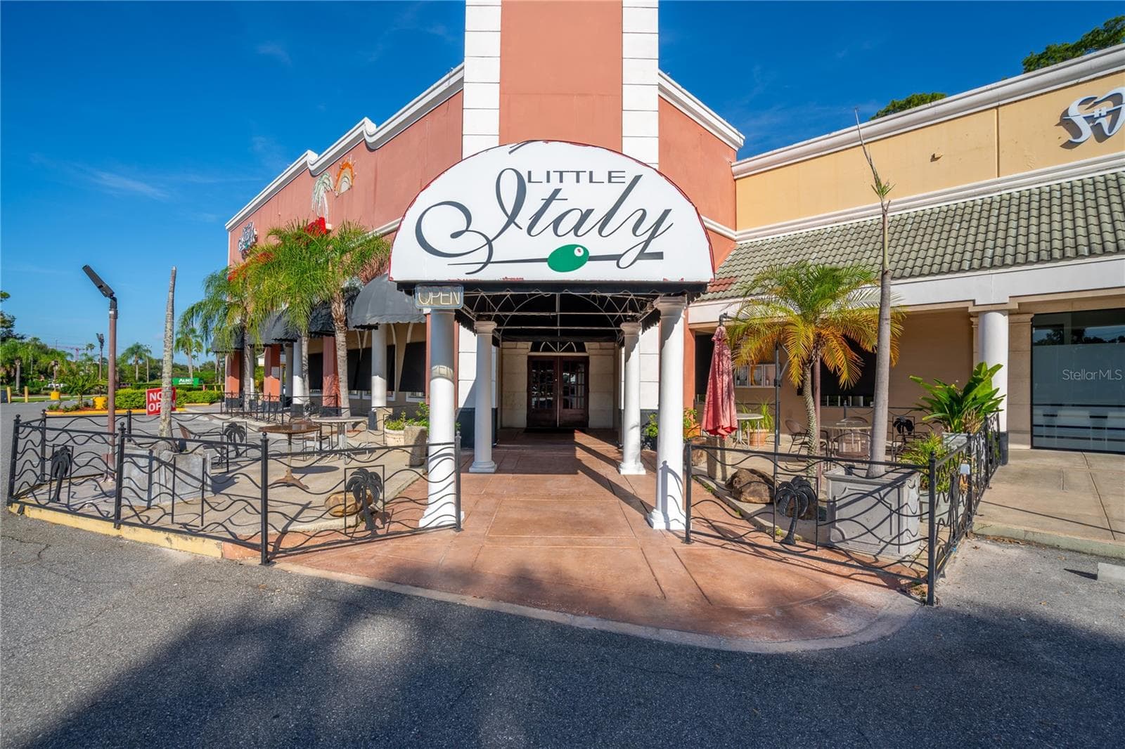 Restaurant at KISSIMMEE, photo 4 of 14