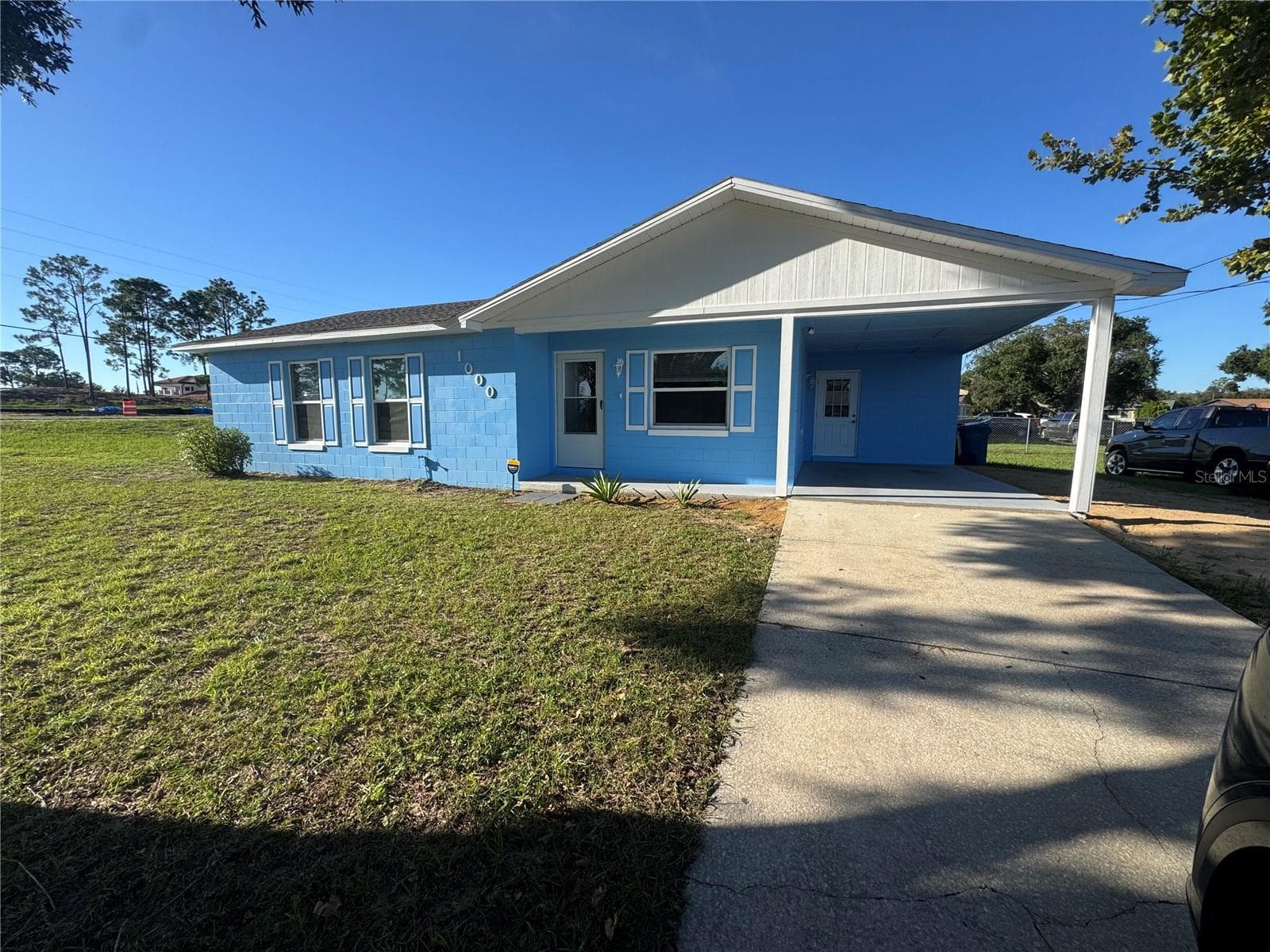 Front - 1000 VALENCIA AVE, HAINES CITY