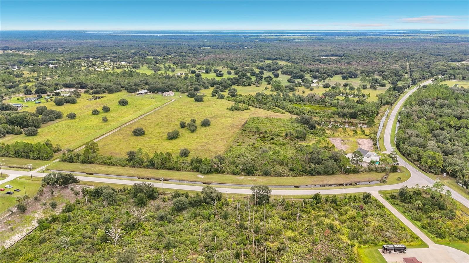 Mixed Use at 10721 LEISURE LN E, LAKE WALES, photo 7 of 52