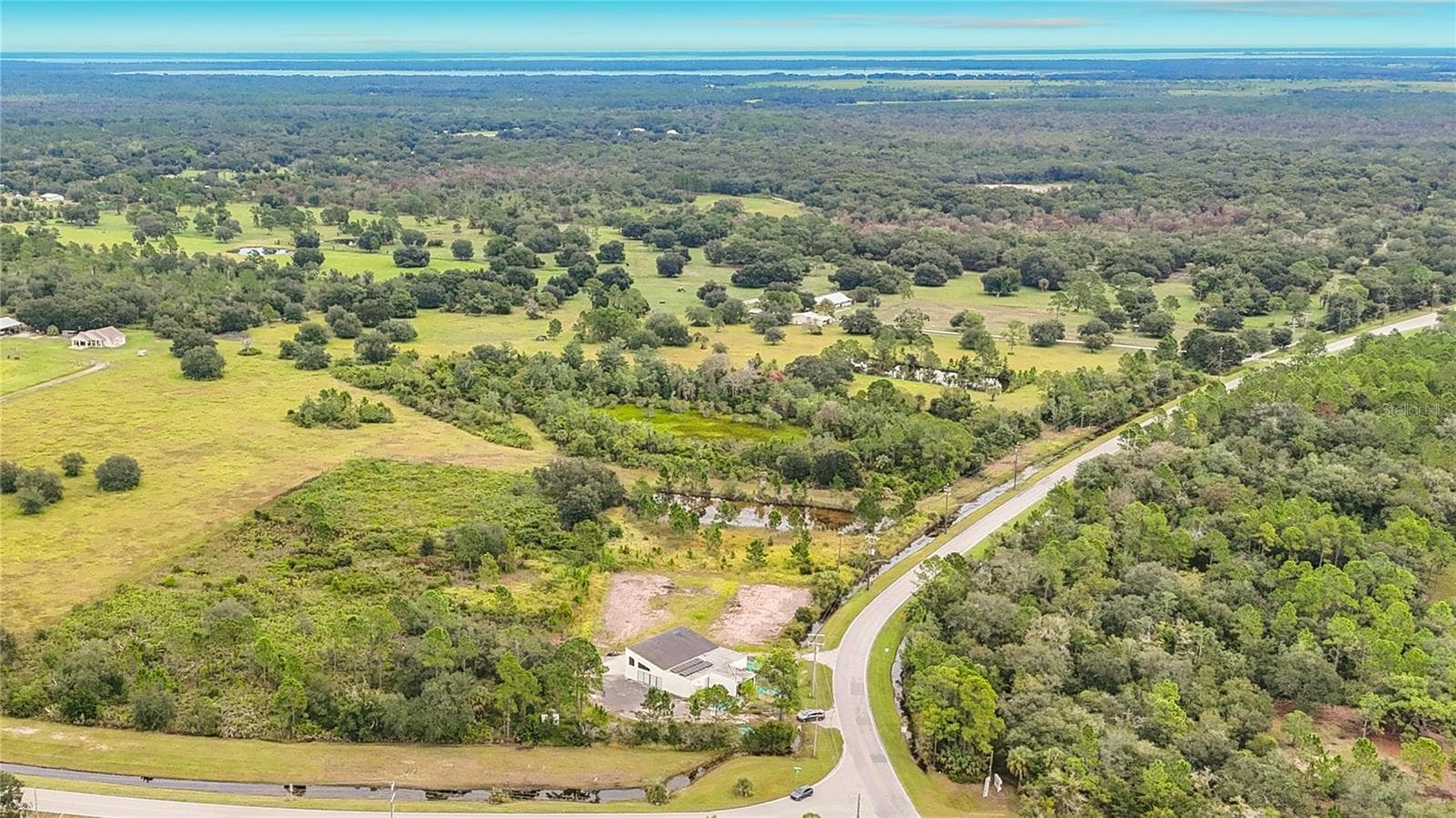 Mixed Use at 10721 LEISURE LN E, LAKE WALES, photo 8 of 52