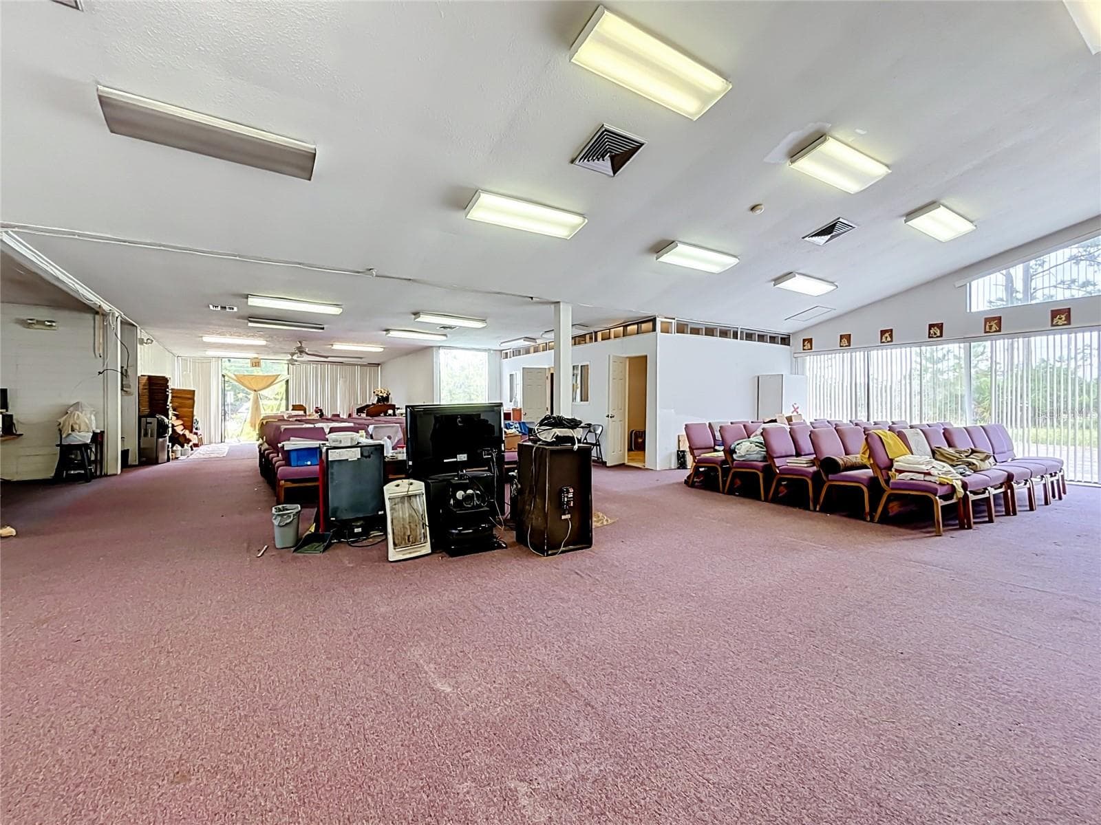 Mixed Use at 10721 LEISURE LN E, LAKE WALES, photo 22 of 52
