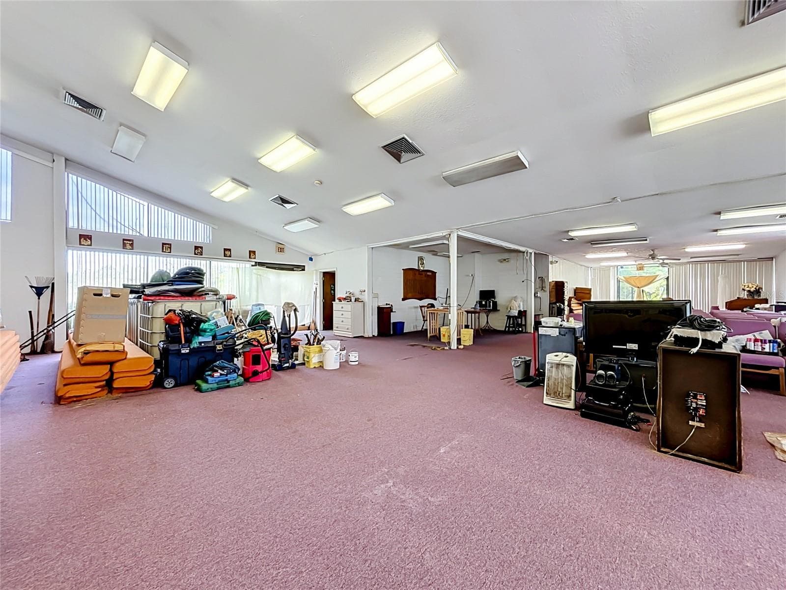 Mixed Use at 10721 LEISURE LN E, LAKE WALES, photo 24 of 52