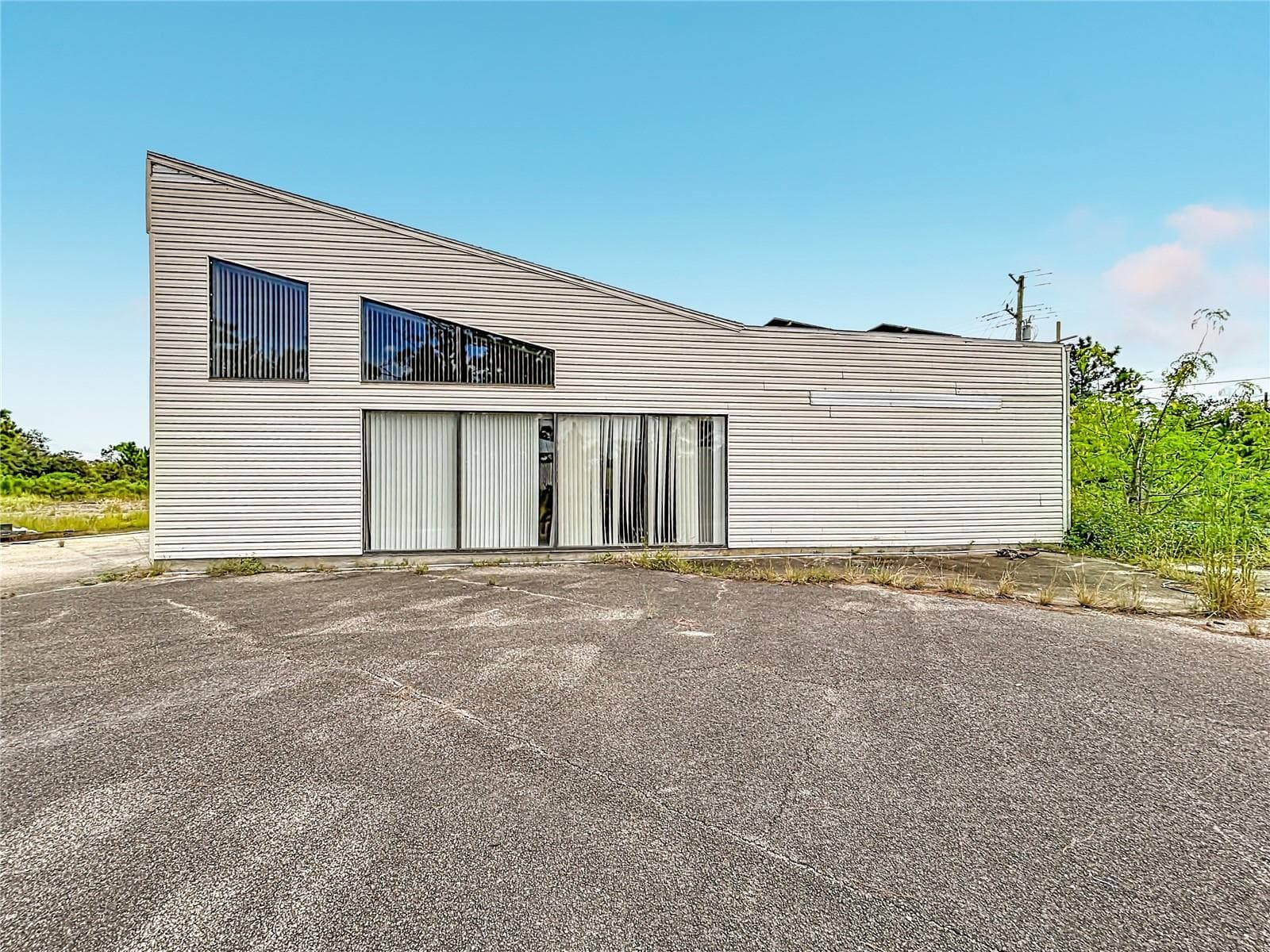 Mixed Use at 10721 LEISURE LN E, LAKE WALES, photo 41 of 52