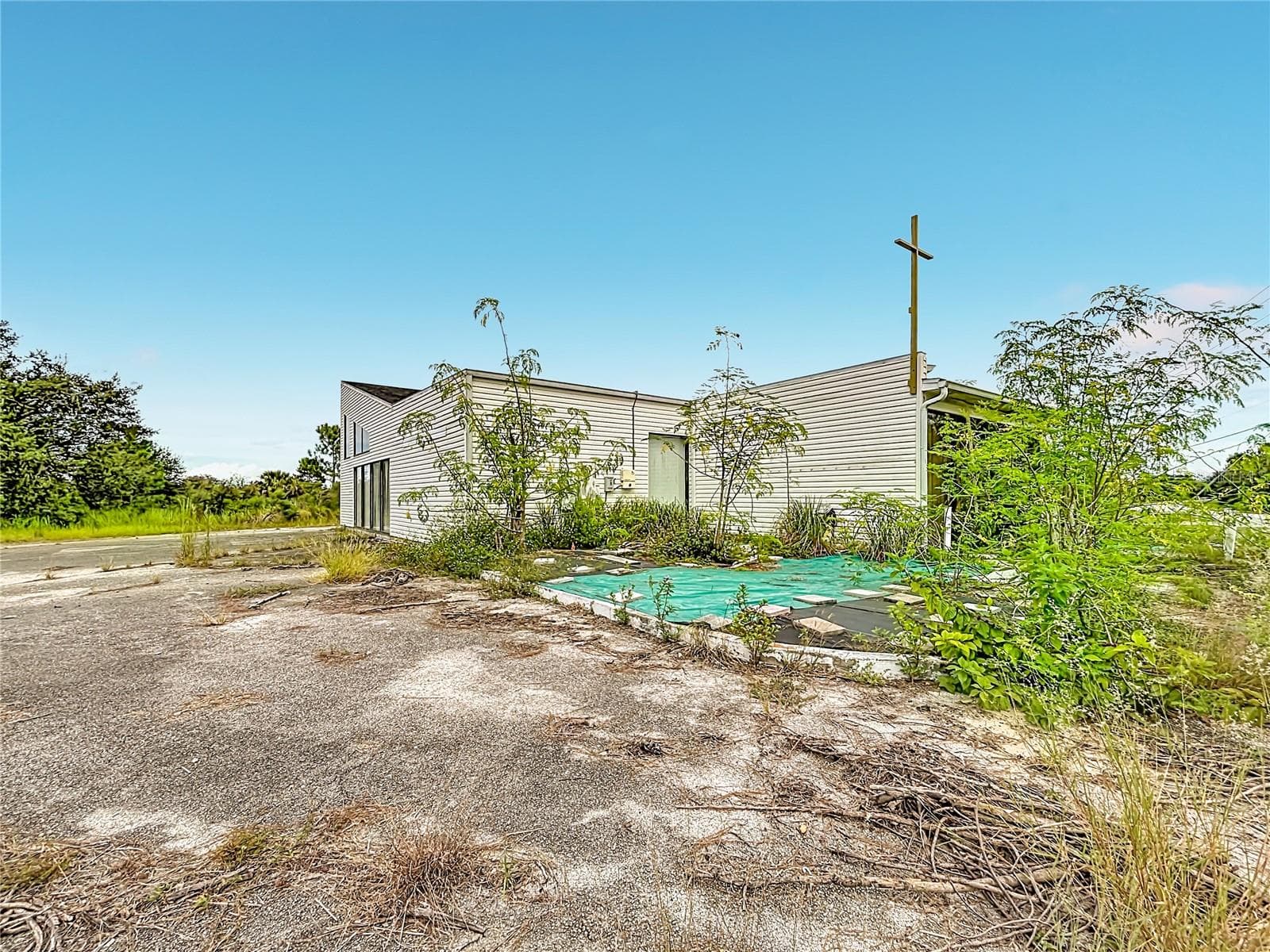 Mixed Use at 10721 LEISURE LN E, LAKE WALES, photo 42 of 52
