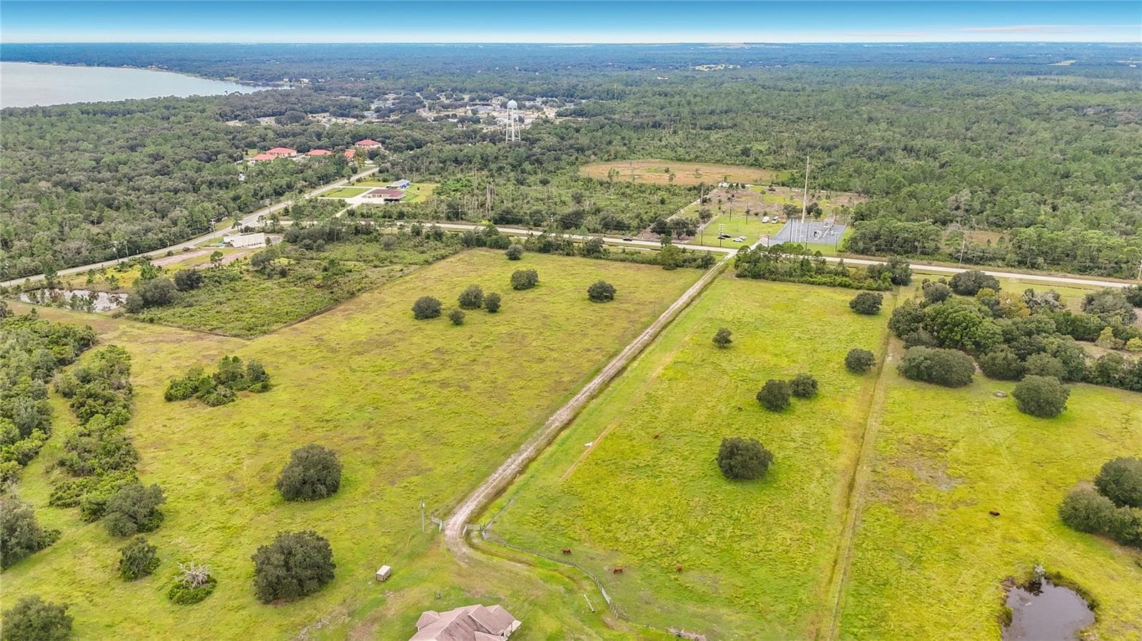 Mixed Use at 10721 LEISURE LN E, LAKE WALES, photo 48 of 52