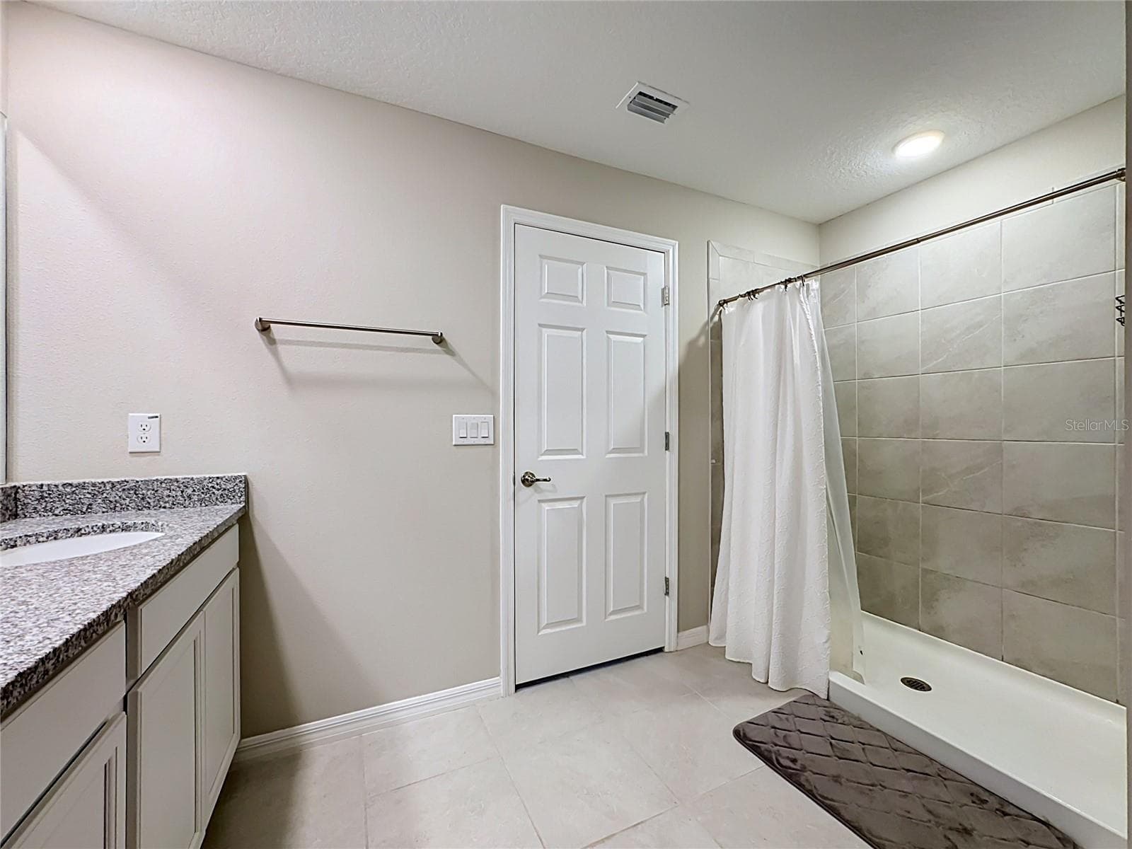 Single Family Residence at 16712 MOONER PLANK CIR, WIMAUMA, photo 34 of 57