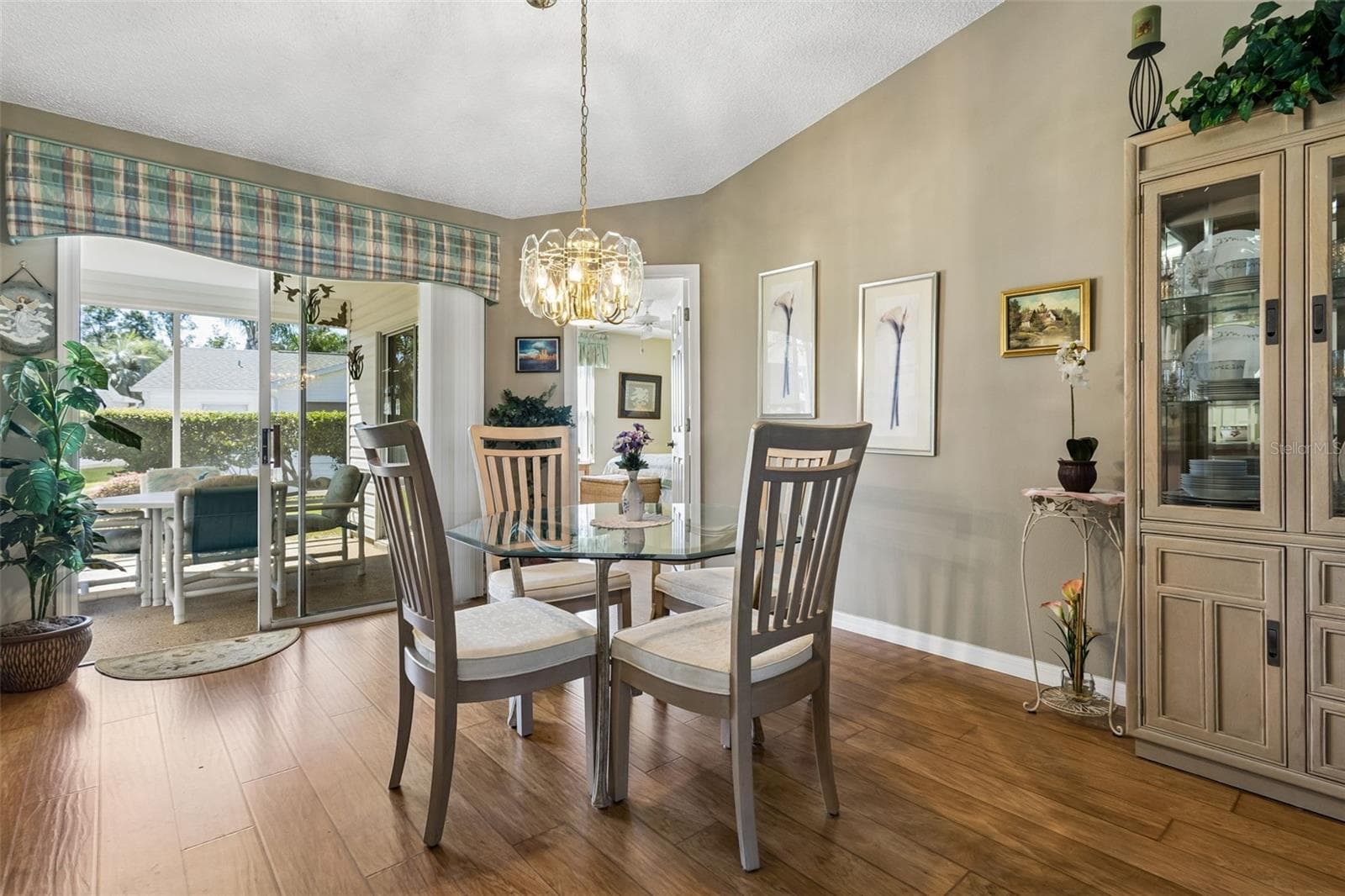 Single Family Residence at 1319 CARVELLO DR, THE VILLAGES, photo 6 of 15