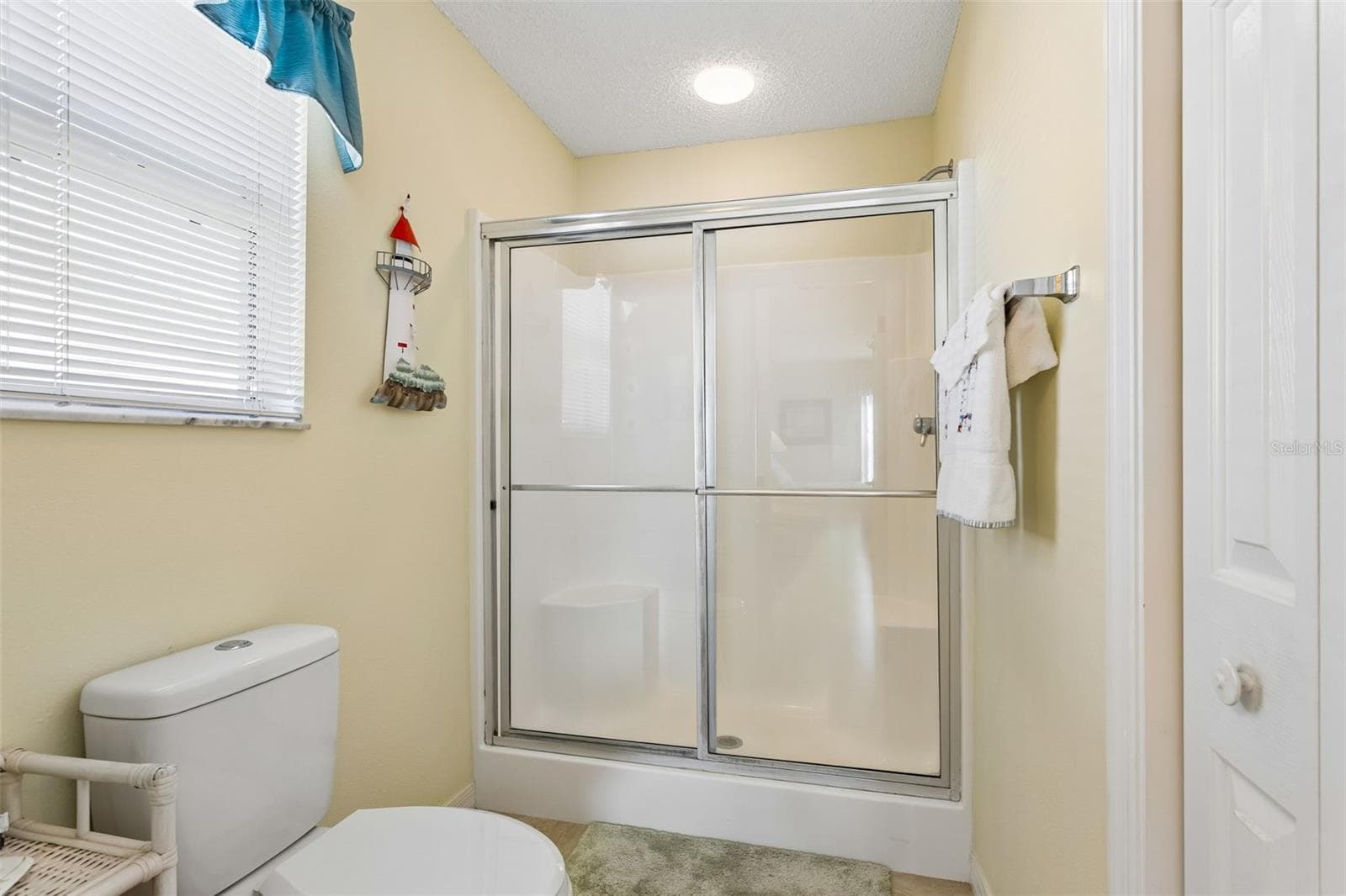 Single Family Residence at 1319 CARVELLO DR, THE VILLAGES, photo 9 of 15