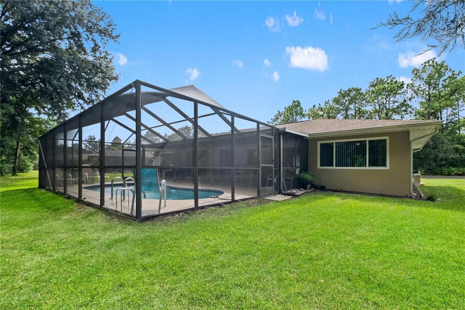 Single Family Residence at 7 DOUGLAS CT N, HOMOSASSA, photo 34 of 39