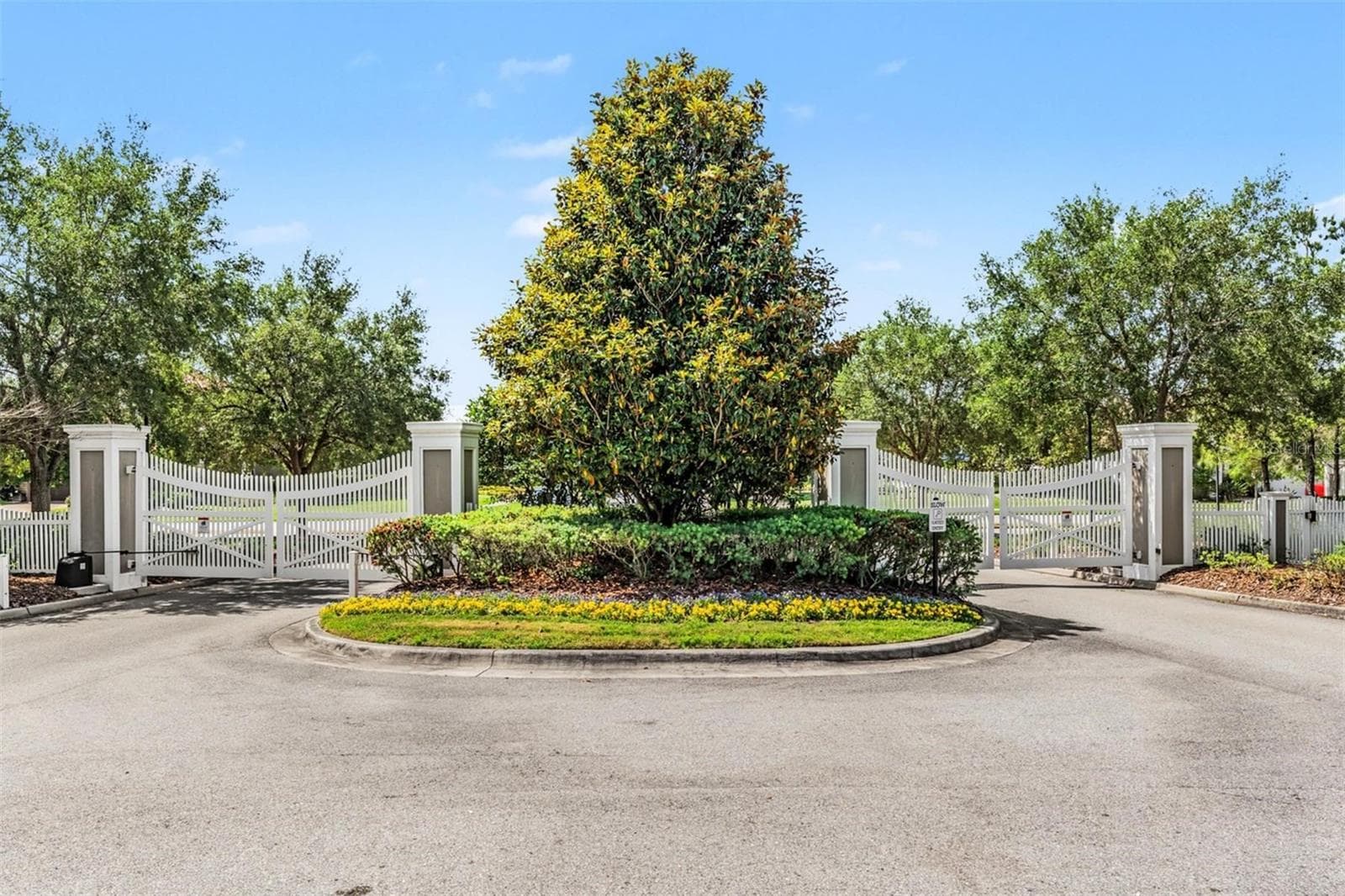 Single Family Residence at 13338 WATERLEAF GARDEN CIR, RIVERVIEW, photo 3 of 66