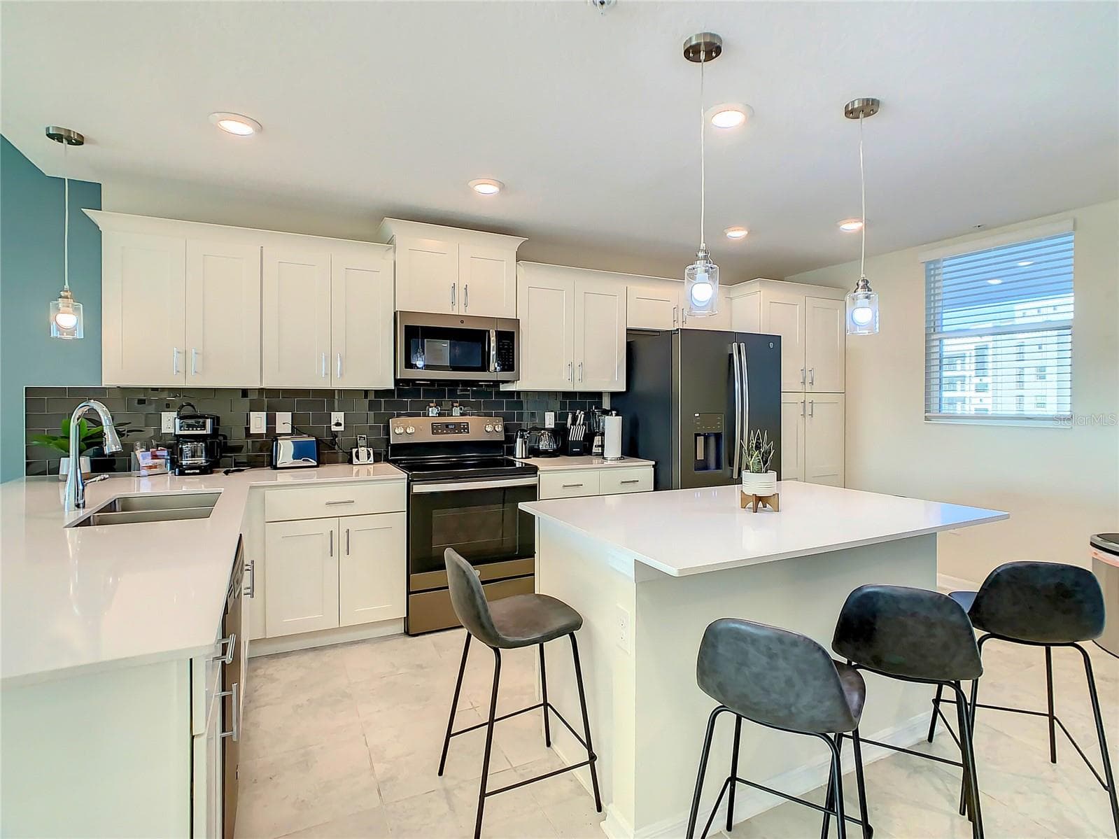 Condominium at 3131 PARADOX CIR #205, KISSIMMEE, photo 3 of 81