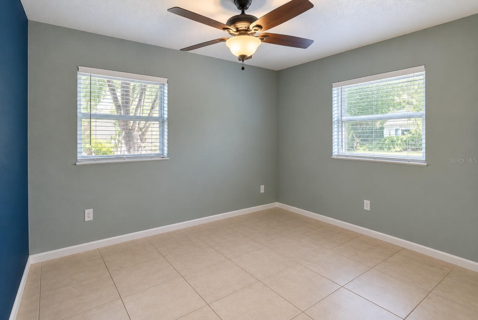 Single Family Residence at 800 DORADO AVE, ORLANDO, photo 4 of 11