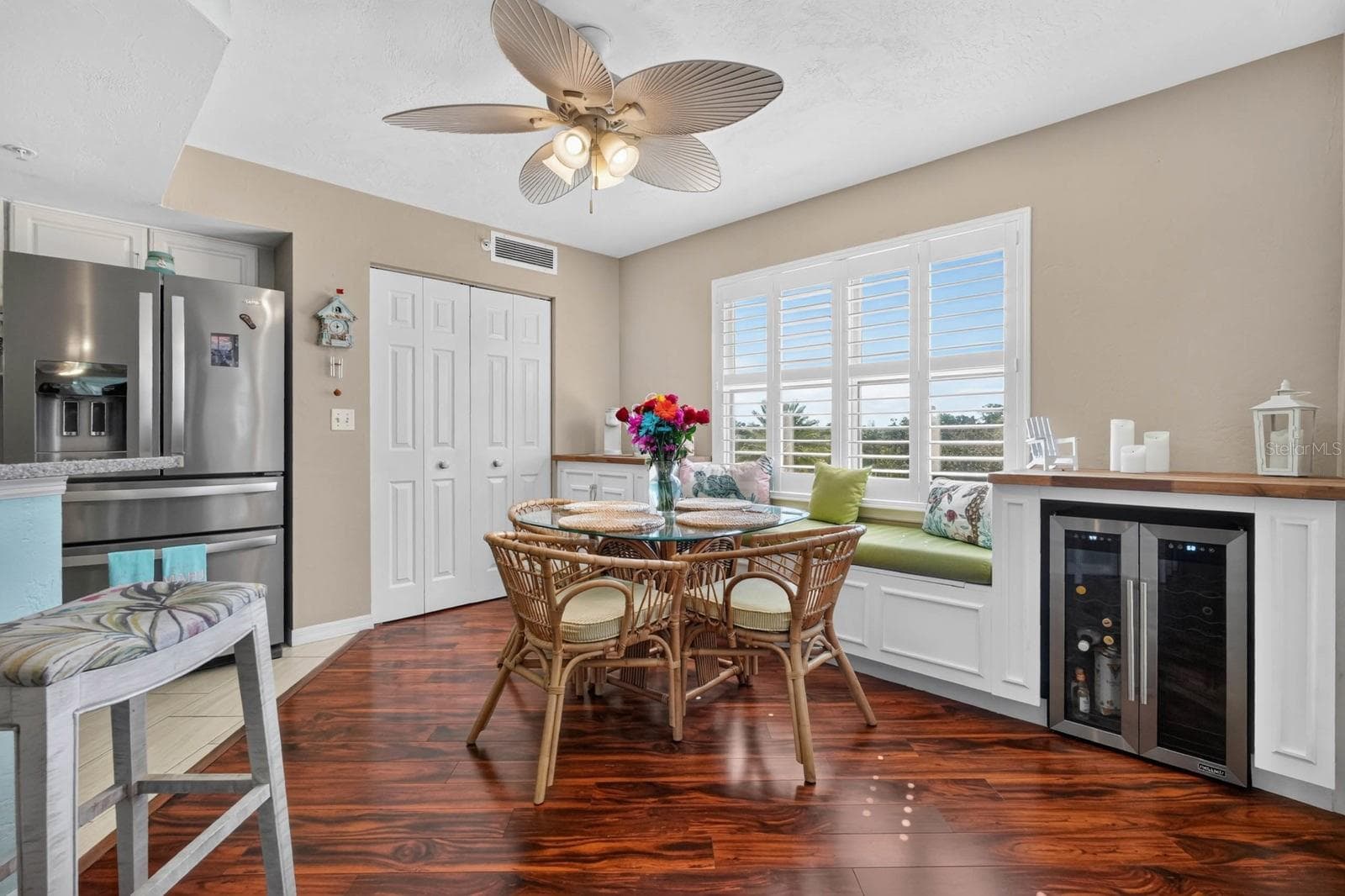 BREAKFAST NOOK - 1 JOHN ANDERSON DR #301, ORMOND BEACH