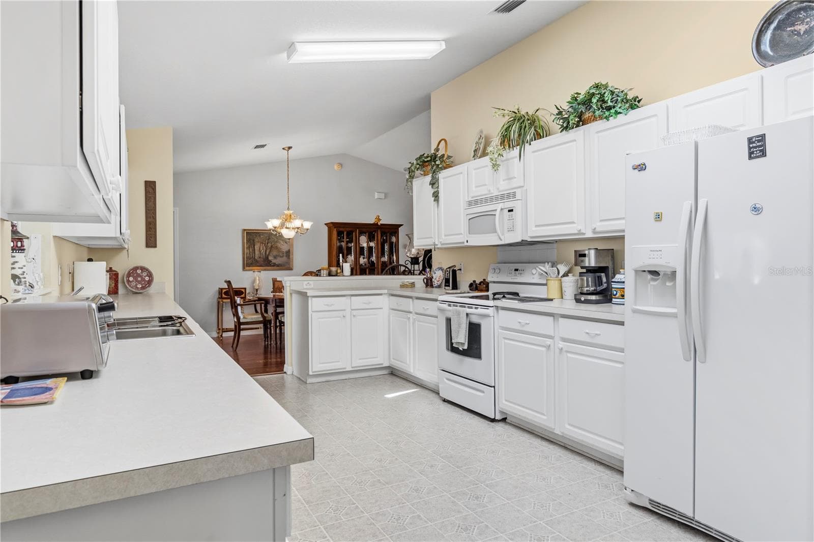 Single Family Residence at 11572 SW 140TH LOOP, DUNNELLON, photo 6 of 21