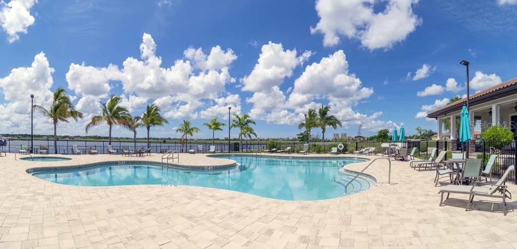 Clubhouse Pool/Spa - 502 16TH AVE E AVE E, PALMETTO