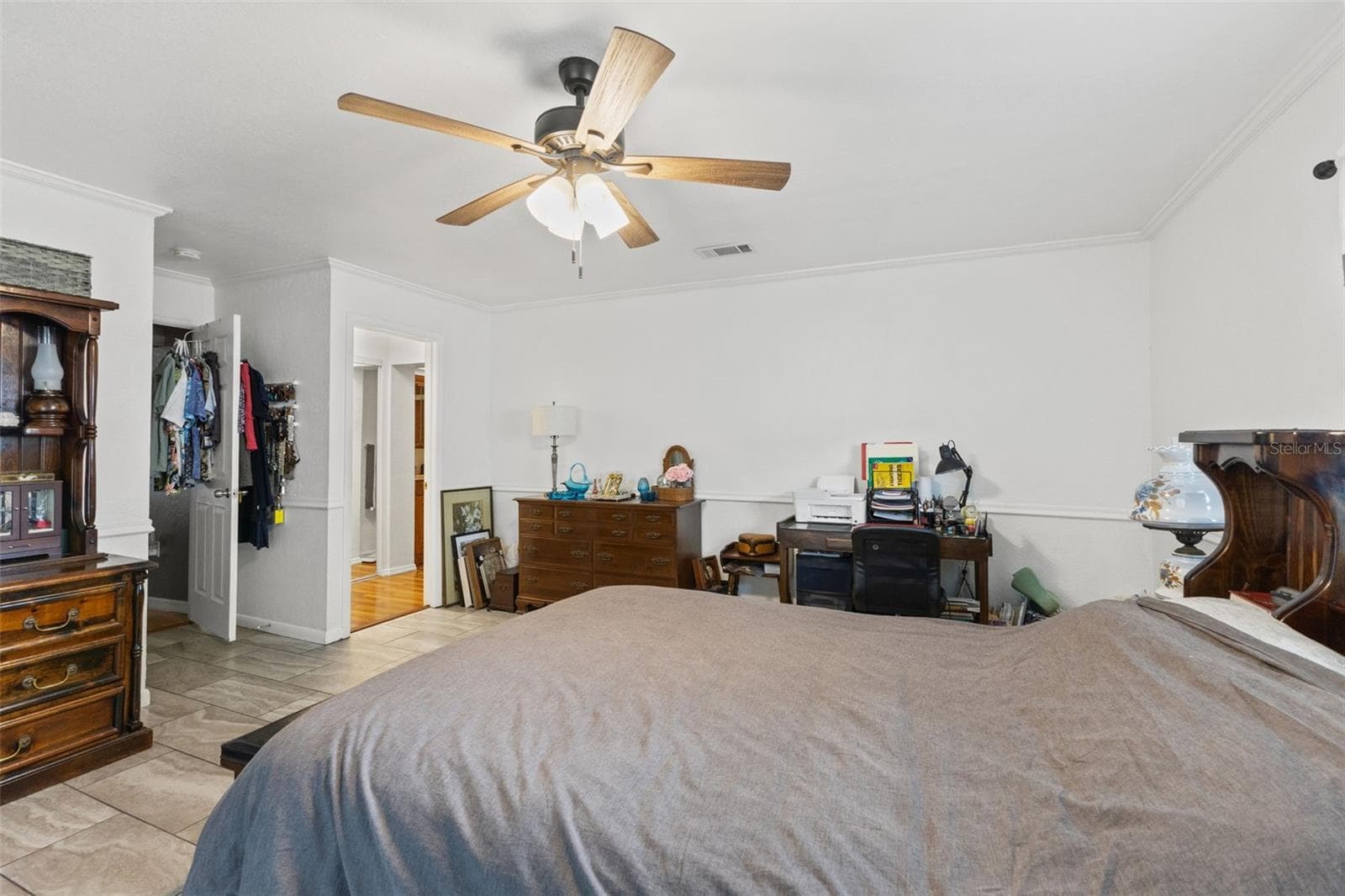 Single Family Residence at 314 S FILLMORE ST, BEVERLY HILLS, photo 27 of 57