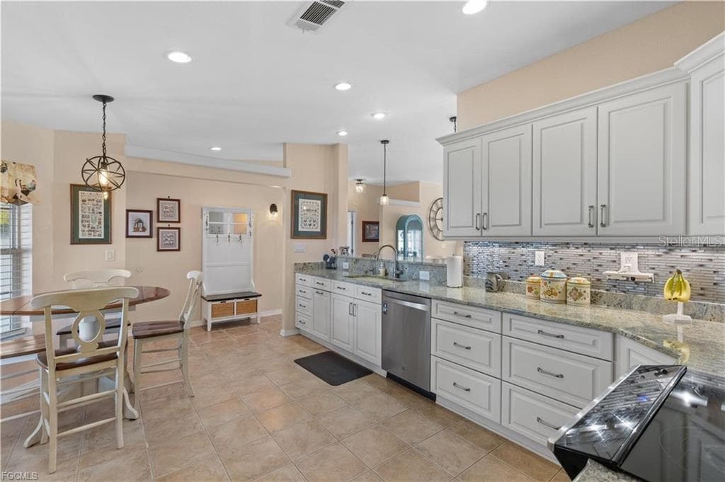 Manufactured Home at 1000 KINGS HWY #438, PORT CHARLOTTE, photo 8 of 45