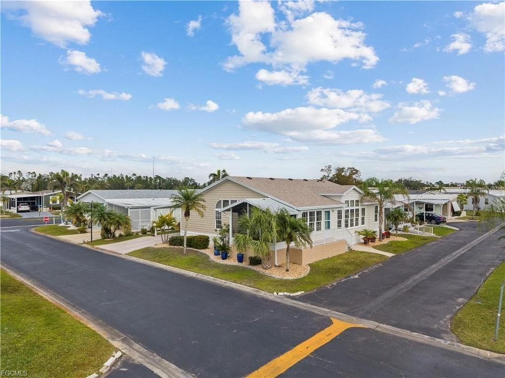Manufactured Home at 1000 KINGS HWY #438, PORT CHARLOTTE, photo 32 of 45