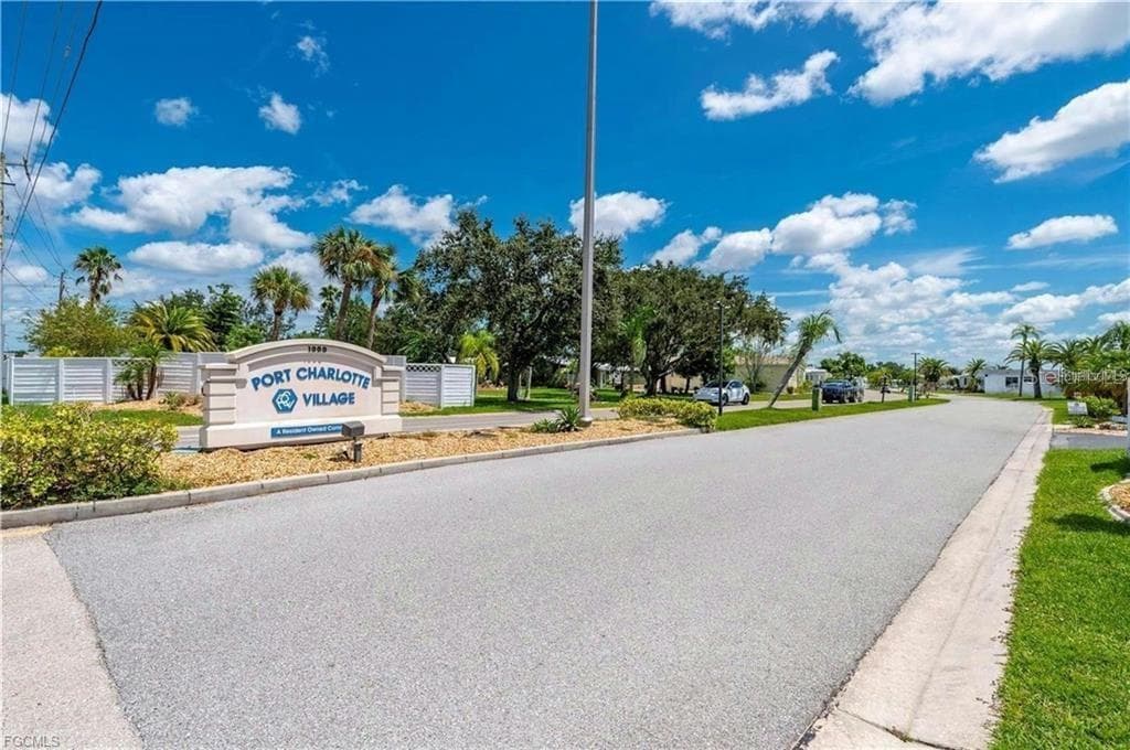 Manufactured Home at 1000 KINGS HWY #438, PORT CHARLOTTE, photo 39 of 45